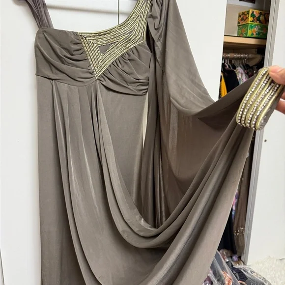 Elegant One-Shoulder Dress in Taupe - Picture 2 of 13